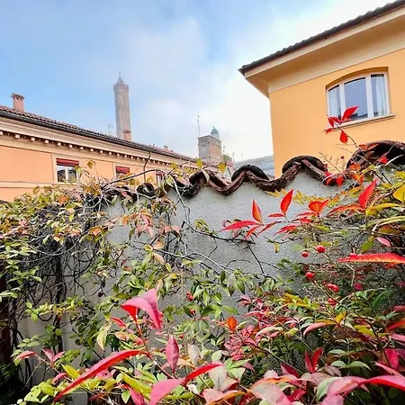 House Of Angels - In The Heart Of Bologna