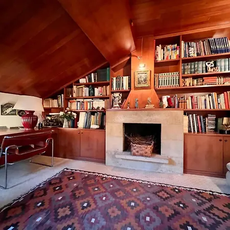 公寓 House Of Angels - In The Heart Of *