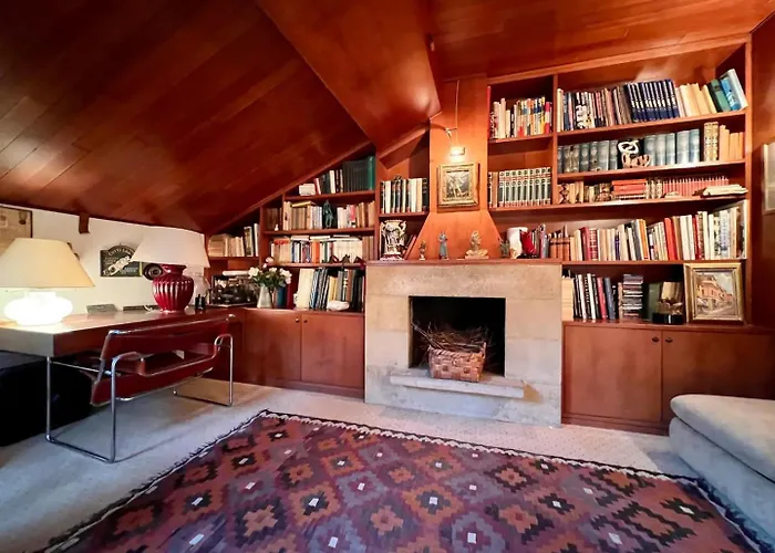 公寓 House Of Angels - In The Heart Of *